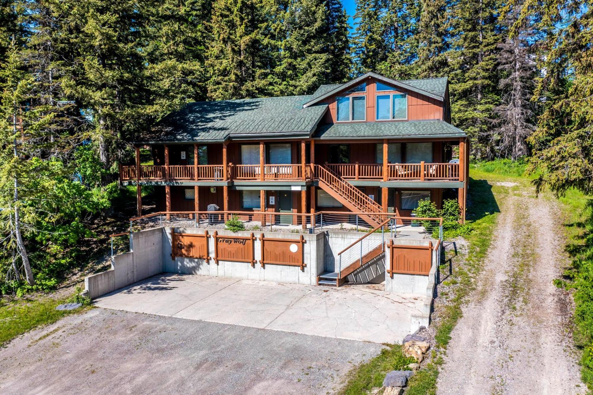Gray Wolf Condos At Whitefish Room photo