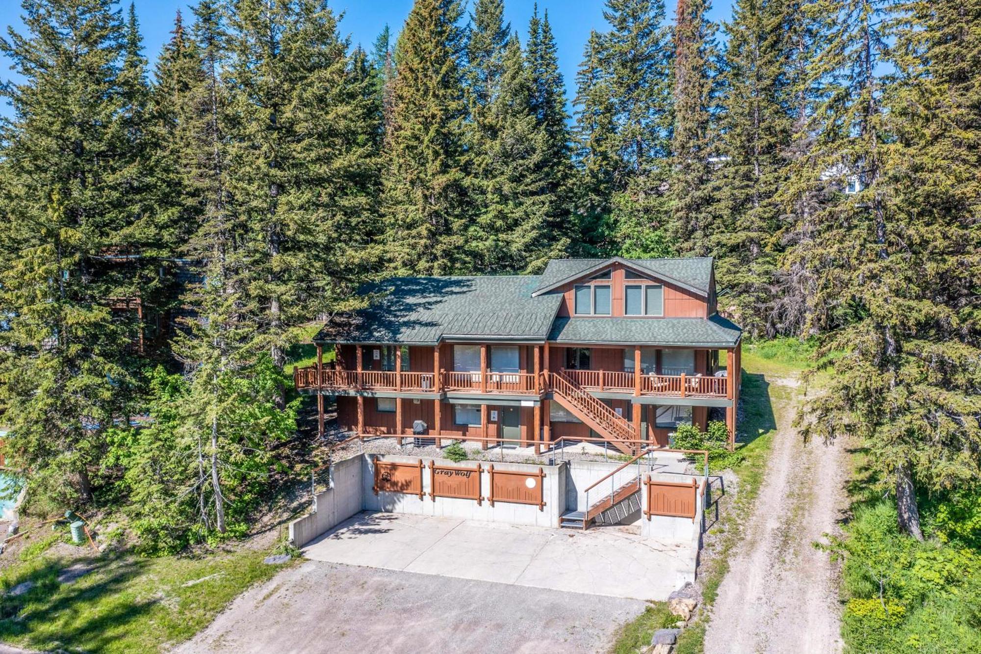 Gray Wolf Condos At Whitefish Room photo
