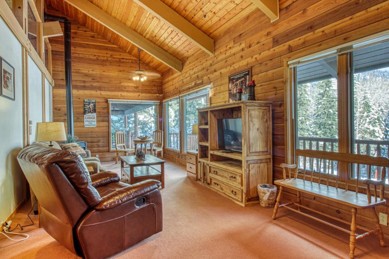 Gray Wolf Condos At Whitefish Exterior photo