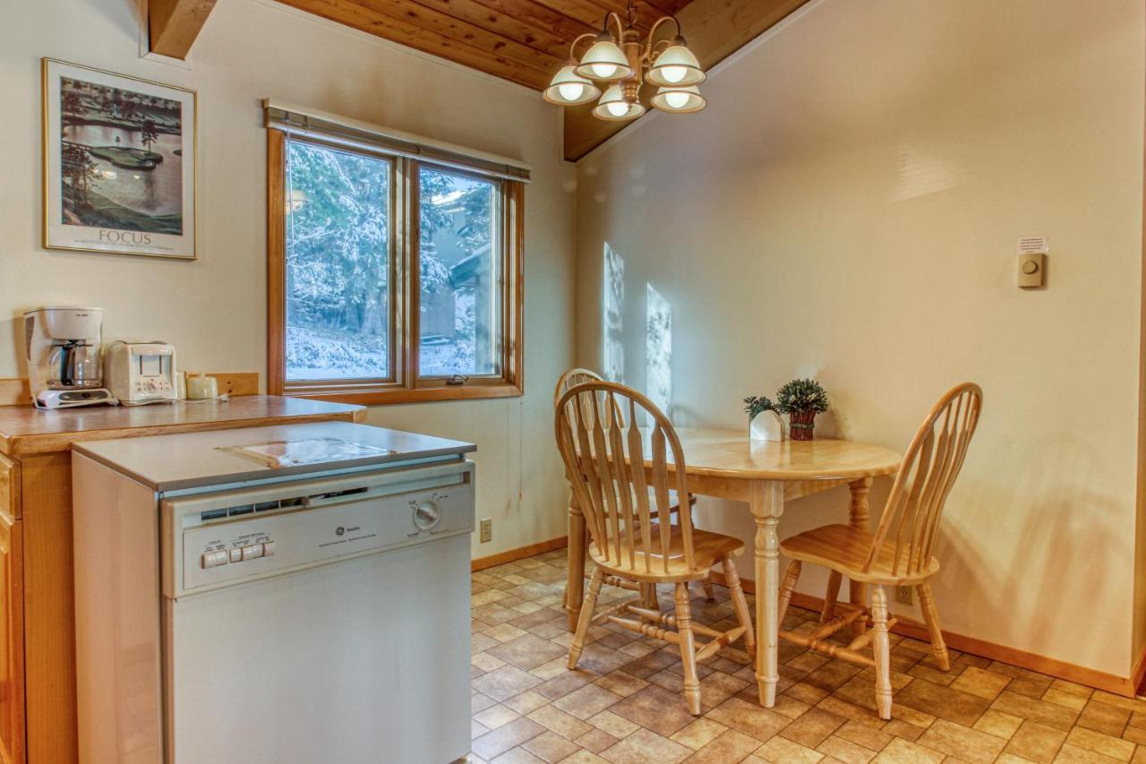 Gray Wolf Condos At Whitefish Exterior photo